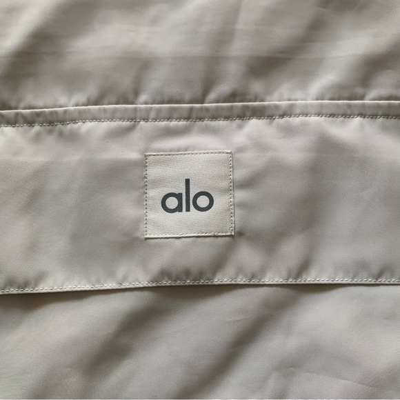 Alo Yoga Oversized Jacket - Picture 10 of 10